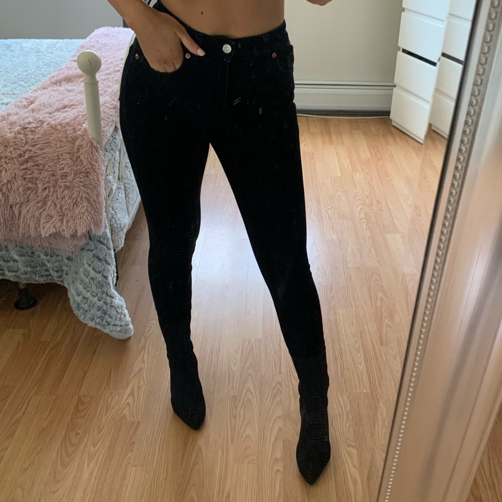 Zara Vintage Hi Rise Skinny Jeans